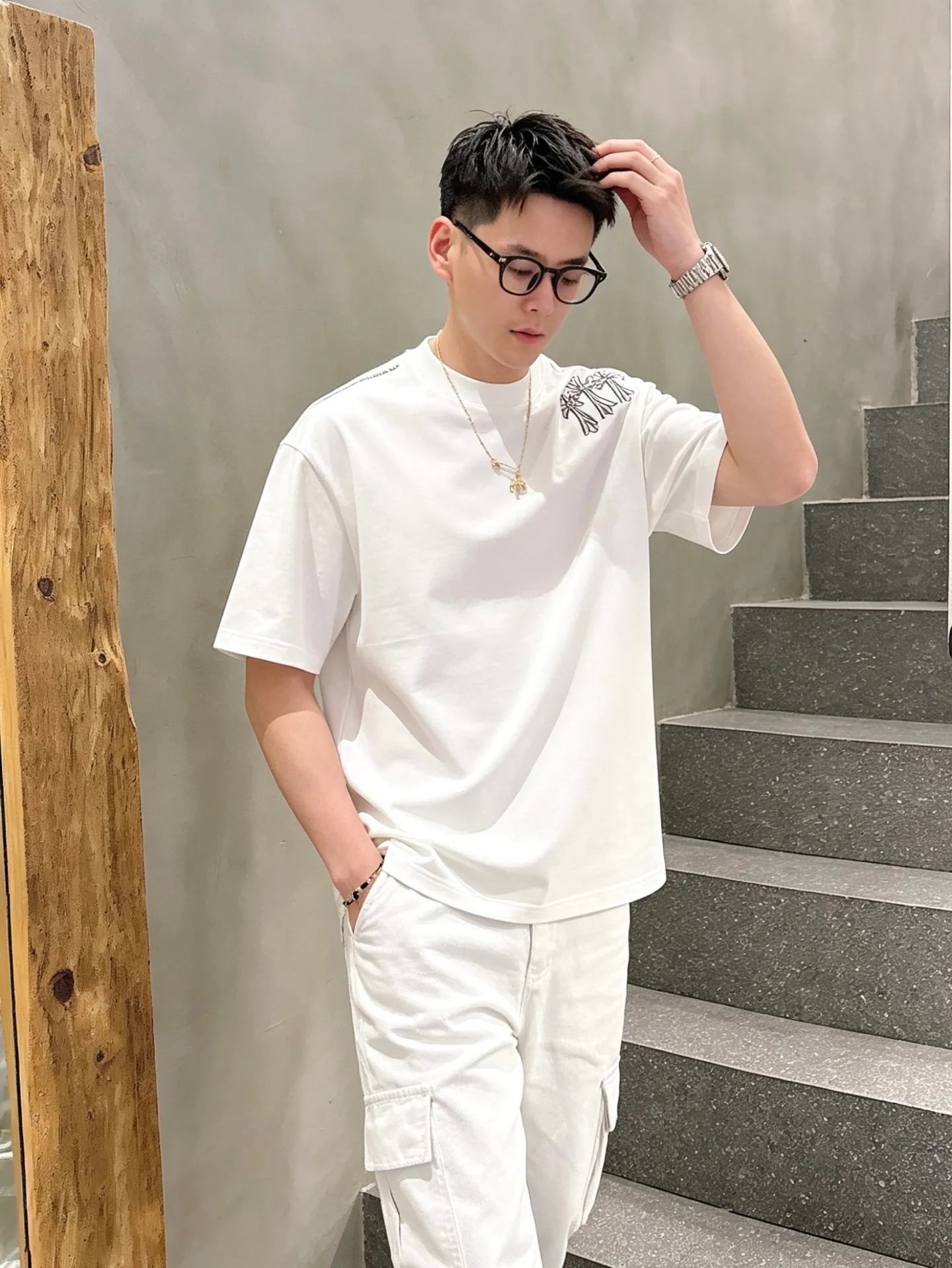 【 】 CH New Arrival T